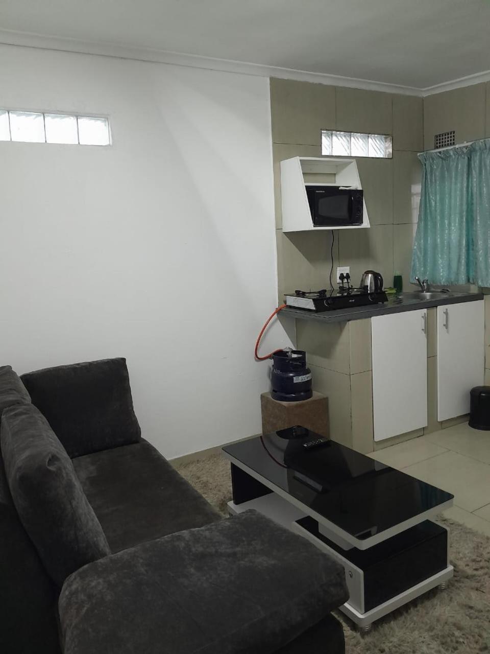 Brooklyn Queens And Kings Guest house Cape Town