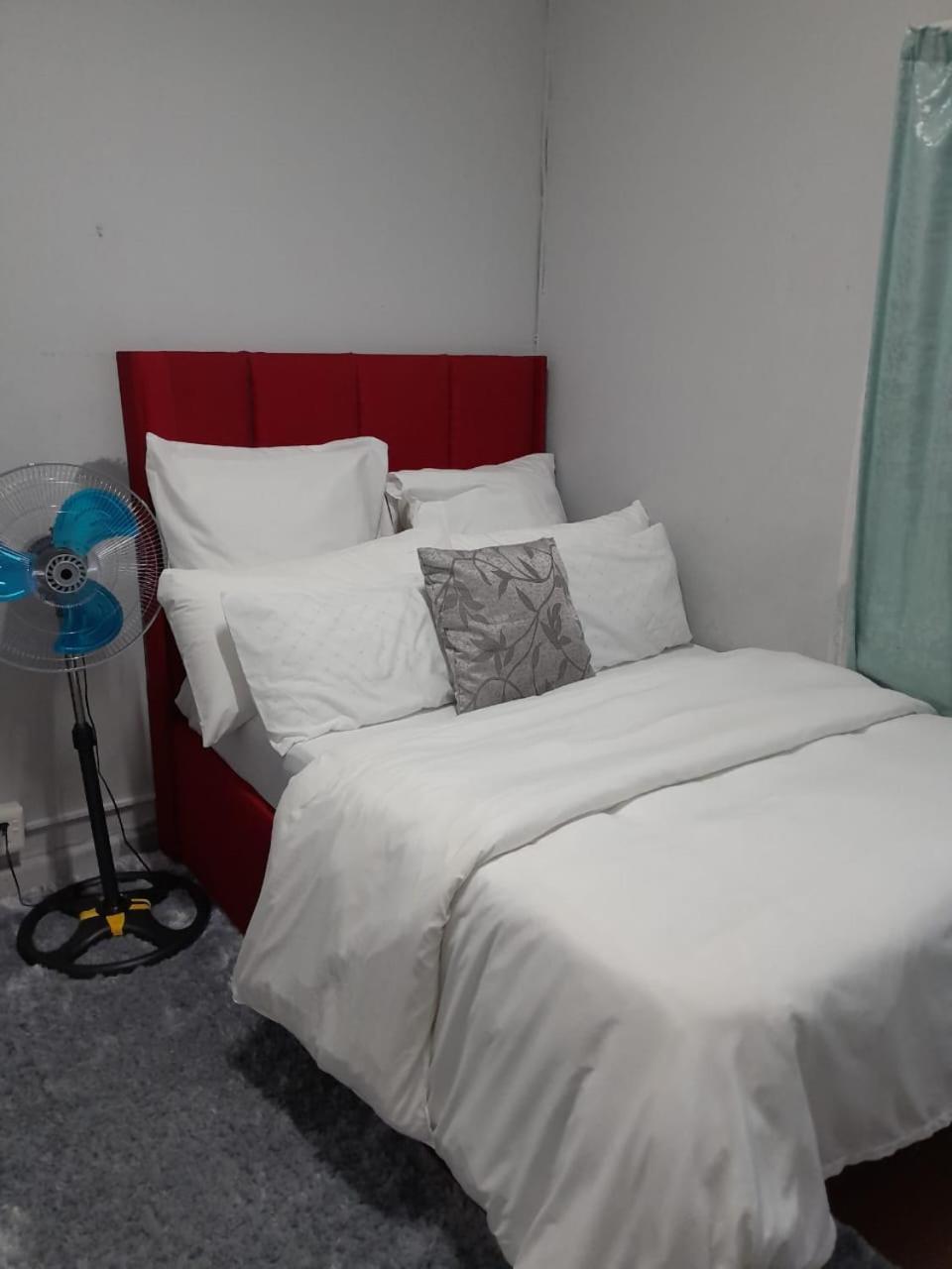Guest house Brooklyn Queens And Kings Cape Town